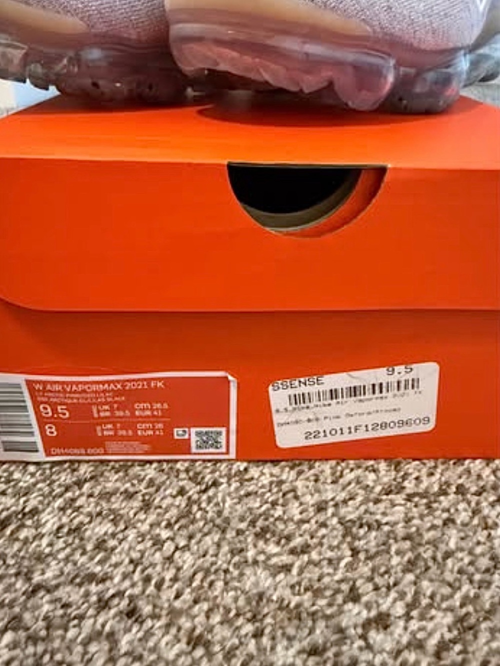 BNIB Wmns Nike Air VaporMax 2021 Flyknit Runners – Light Arctic Pink/Iced Lilac - Picture 5 of 5